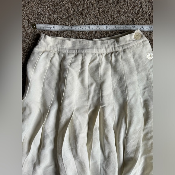 Vintage Anne Klein II White Long Skirt with Buttons - Picture 9 of 10